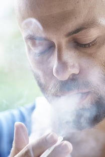 男士护肤新宠—资生堂男士洗面奶，深层清洁，焕发男士魅力！