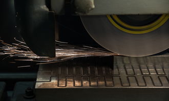 中国品牌大行挖掘机，力量与智慧的结晶
