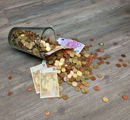 打造您的专属招财水晶手链——选择、佩戴与投资指南